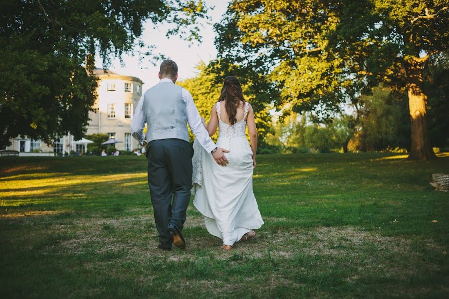 Fotograf ślubny Jody Sutton (jodysuttonphoto). Zdjęcie z 2 lipca 2019