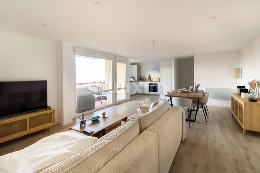 Vente appartement 3 pièces 78 m² à Evian-les-Bains (74500), 385 000 €