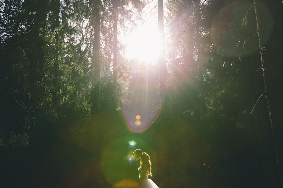 Fotografo di matrimoni Paniti Marta (panitimarta). Foto del 26 ottobre 2015