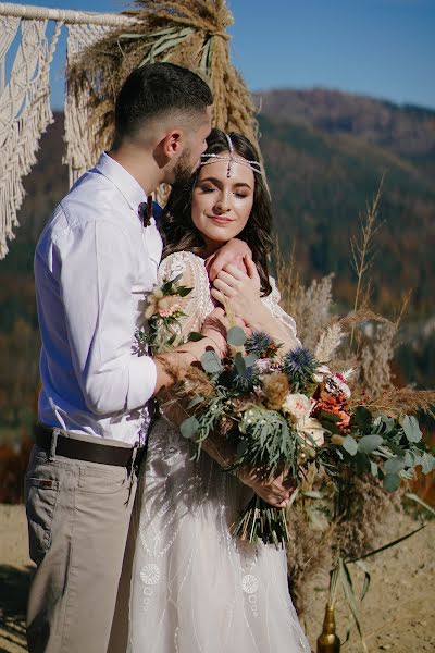 Fotografo di matrimoni Valeri Stefanyshyn (stefanyshyn). Foto del 10 dicembre 2019