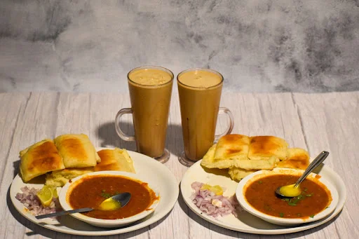 2 Pav Bhaji + 1 Extra Pav (4 Pcs) + 2 Beverages