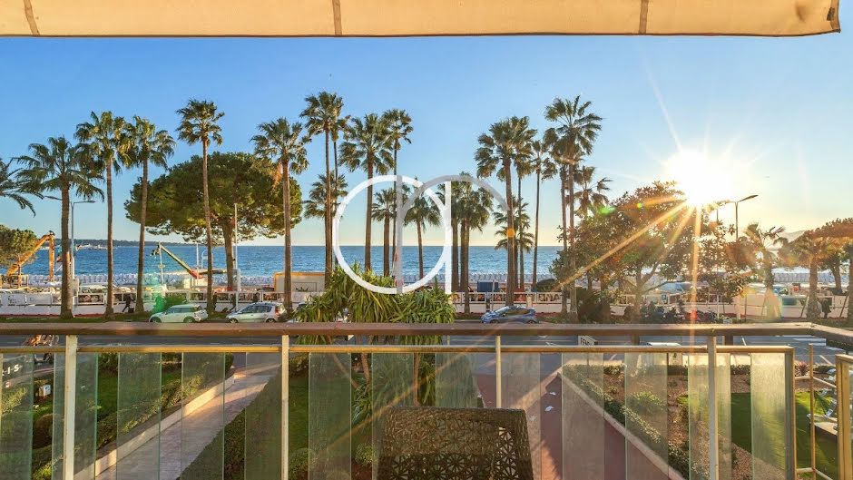 Vente appartement 3 pièces 56.88 m² à Cannes (06400), 1 440 000 €