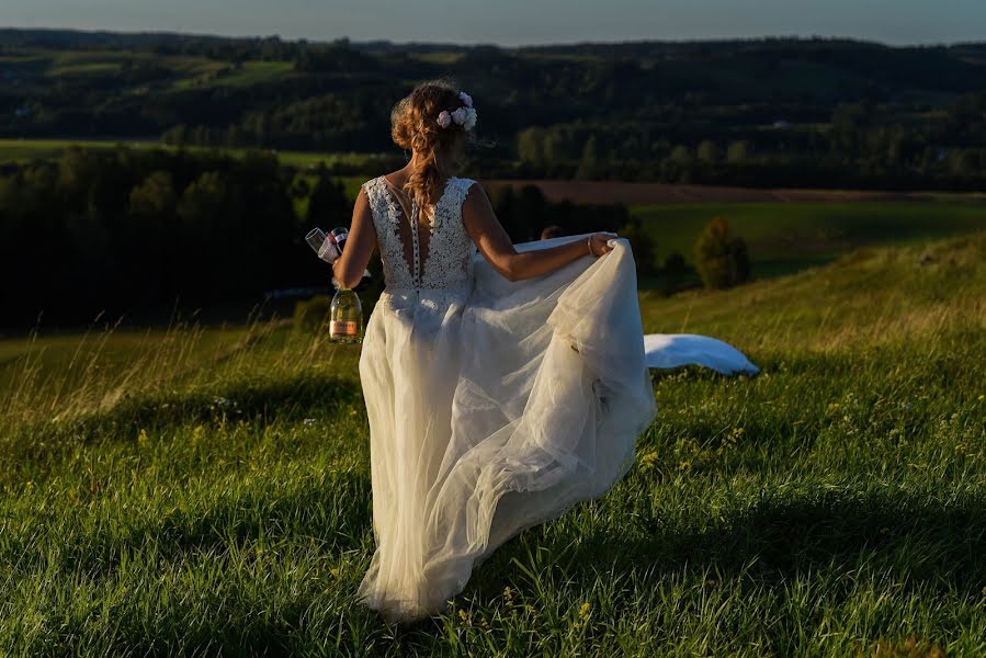 Fotograf ślubny Asia Lutyńska (lutynska). Zdjęcie z 25 lutego 2020