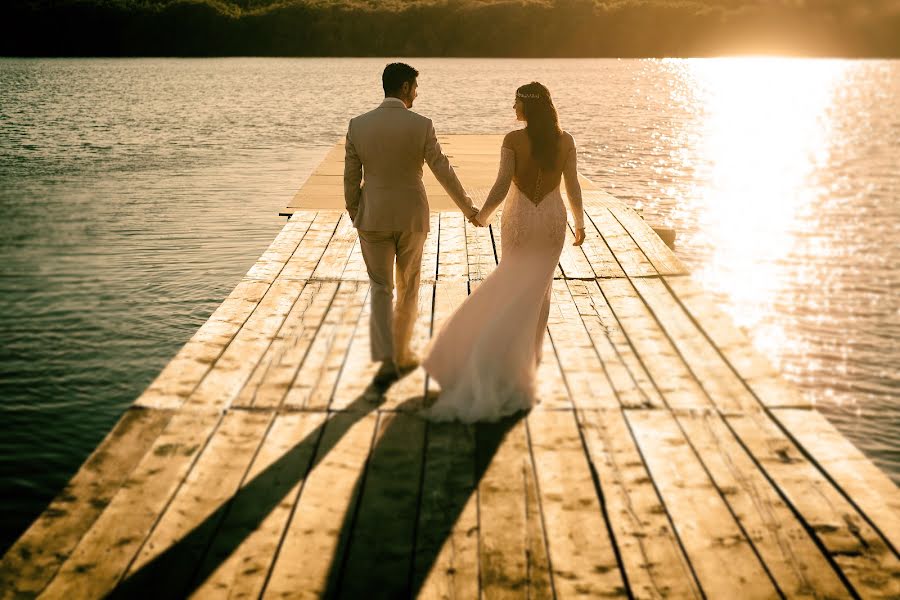 Fotógrafo de casamento Luigi Renzi (luigirenzi2). Foto de 21 de setembro 2022