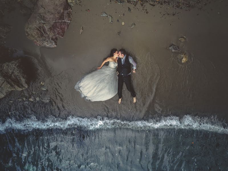 Fotógrafo de casamento Alessandro Colle (alessandrocolle). Foto de 3 de dezembro 2017