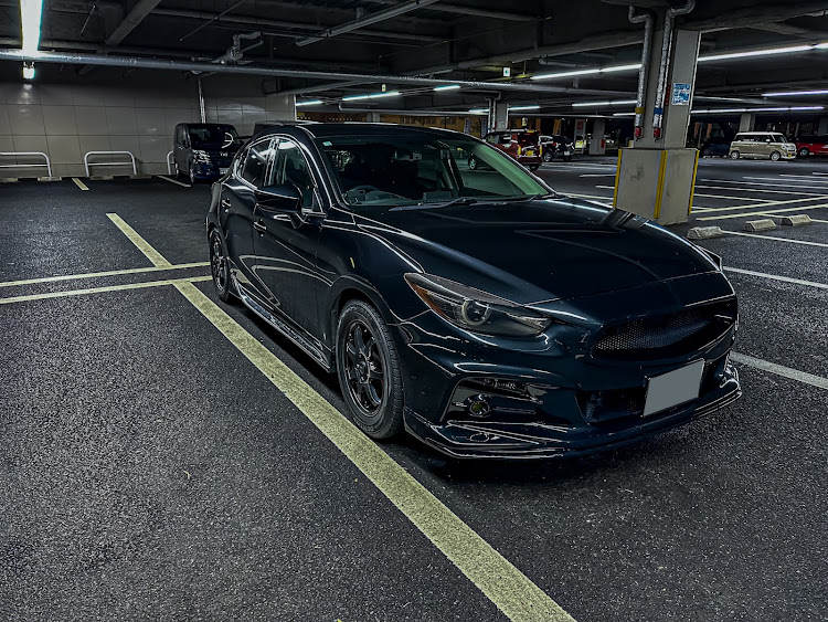 アクセラスポーツのアクセラスポーツ・AutoExe・スタッドレスタイヤ交換・車高調整・16インチに関するカスタム事例の投稿画像1枚目