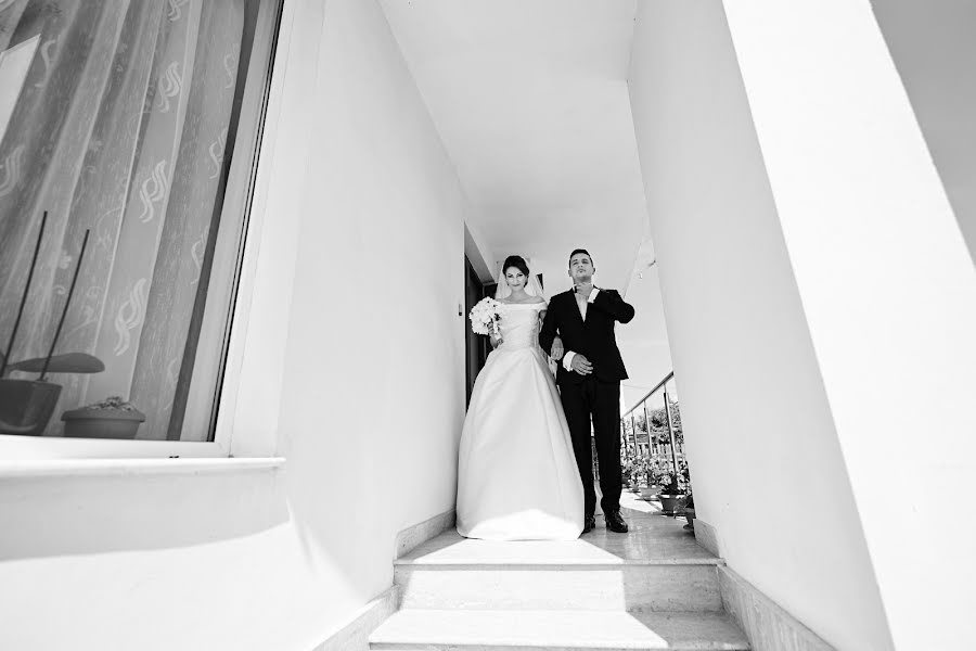 Fotógrafo de casamento Madalin Ciortea (dreamartevents). Foto de 8 de junho 2018