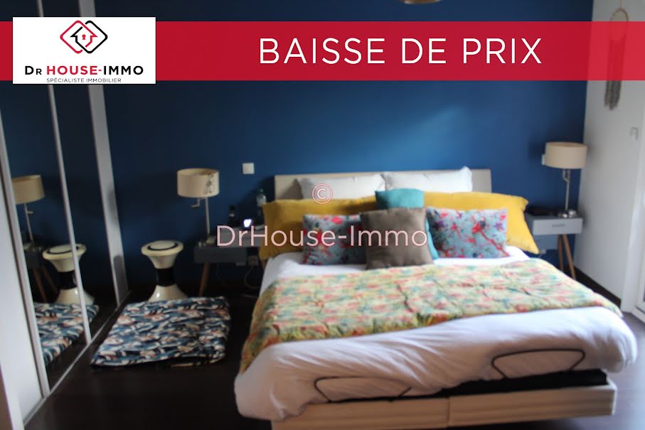 Vente maison 35 pièces 1000 m² à Angouleme (16000), 740 000 €