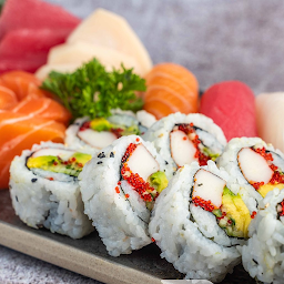 Sushi & Sashimi Gold (23pcs)
