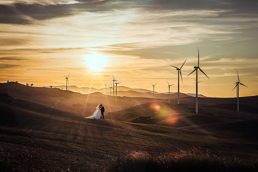 Fotografo di matrimoni Walter Lo Cascio (walterlocascio). Foto del 19 ottobre 2020