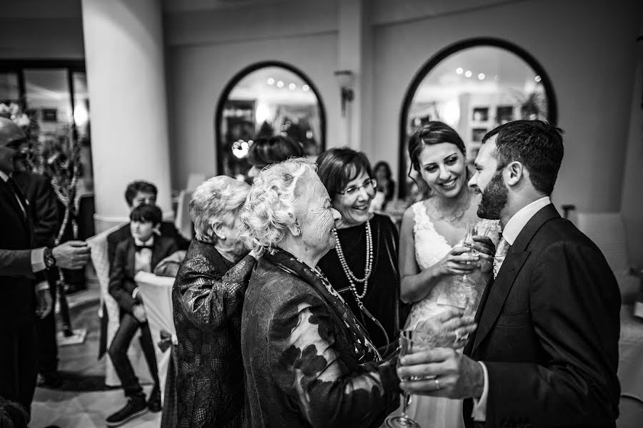 結婚式の写真家Leonardo Scarriglia (leonardoscarrig)。2017 9月25日の写真