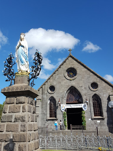 Notre Dame De Lourdes 