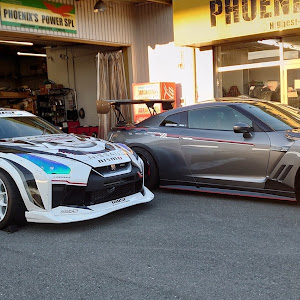 NISSAN GT-R R35