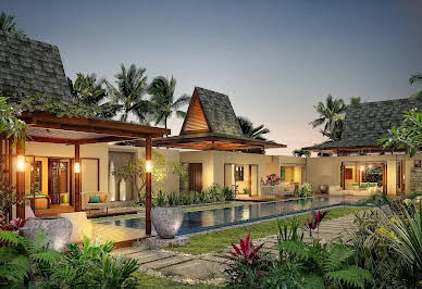 Villa with pool 10