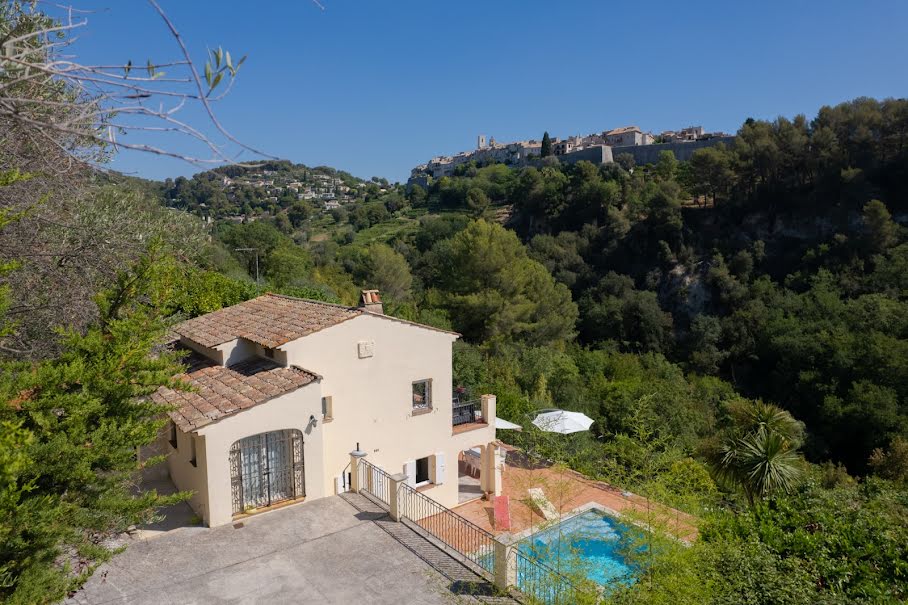 Vente villa 5 pièces 200 m² à Saint paul de Vence (06570), 990 000 €