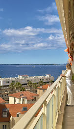 appartement à Juan les pins (06)