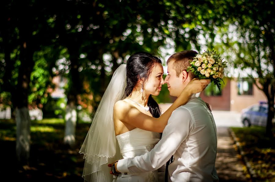 Bryllupsfotograf Darya Baeva (dashuulikk). Bilde av 16 september 2014