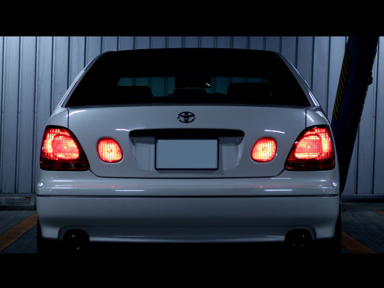 MR2のコラボ・アリスト・ジャンルが違うから逆にかっこいい・音まで好みだった！・コラボありがとうございました♪に関するカスタム事例の投稿画像5枚目