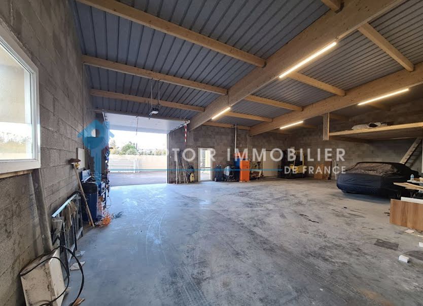 Vente locaux professionnels 5 pièces 325 m² à Mours-Saint-Eusèbe (26540), 550 000 €