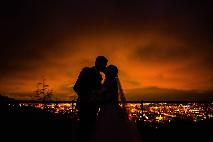 Fotógrafo de casamento Fabian Florez (fabianflorez). Foto de 22 de novembro 2019