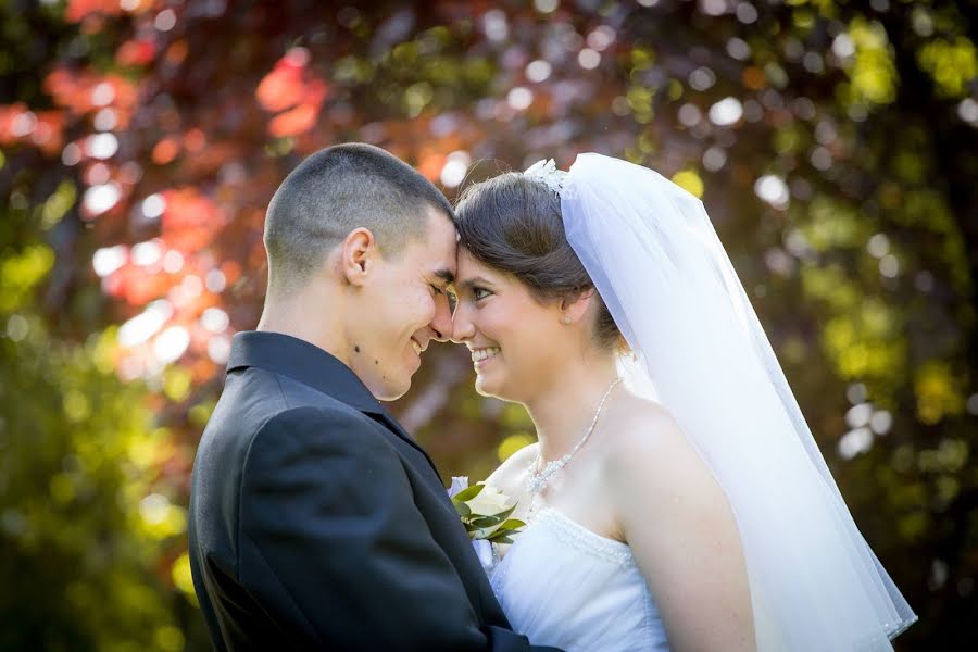 Fotógrafo de casamento Zoltan Bakos (bakos). Foto de 3 de março 2019