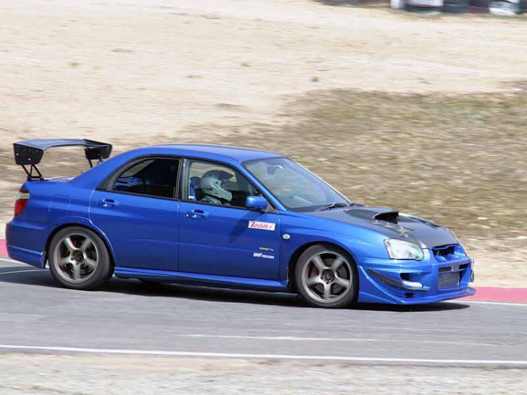 インプレッサ WRX STIのインプレッサ GDB・GDB   E型・インプレッサ・阿讃サーキットに関するカスタム事例の投稿画像5枚目