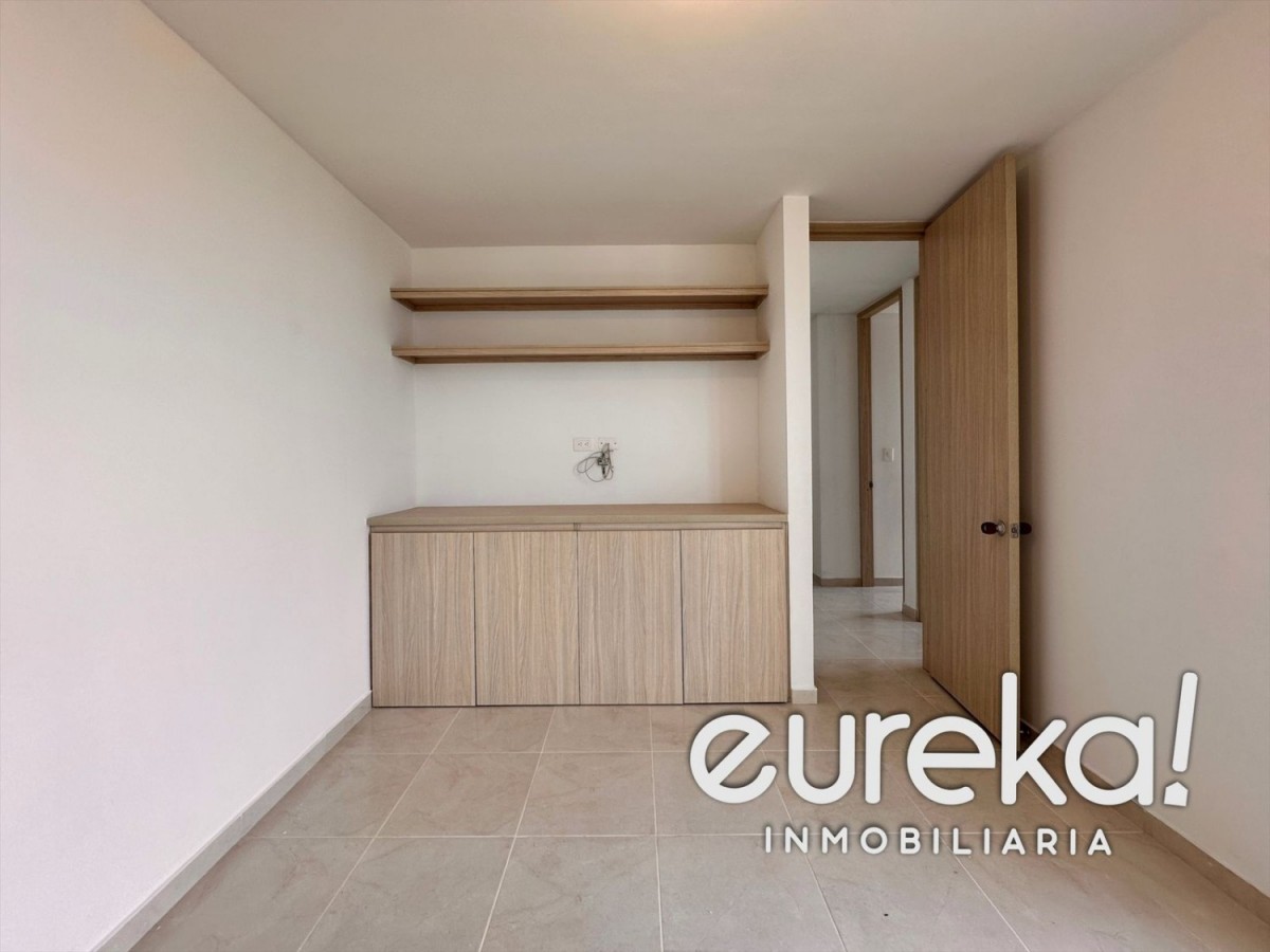 Apartamento En Arriendo - El Poblado, Ibague