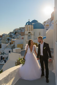 Wedding photographer Dominika Legenza Dimopoulou (santoriniphotos). Photo of 19 September 2021