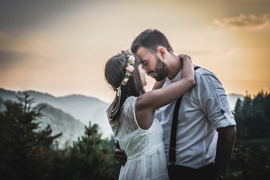 Fotógrafo de casamento Krzysztof Mastalski (mastalski). Foto de 31 de maio 2020