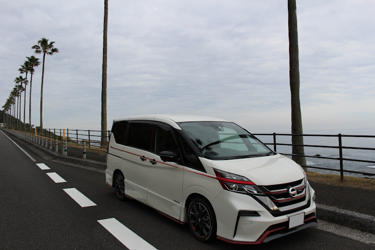 セレナの堀切ドライブ🚐💨・半ケツSERENAに関するカスタム事例の投稿画像3枚目