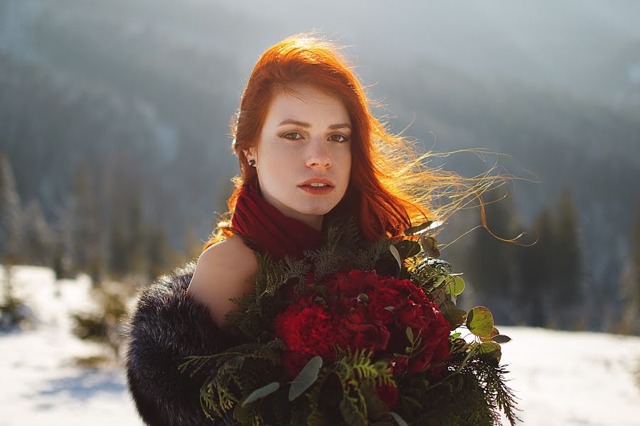 Fotógrafo de casamento Taras Yakovlev (yakovlevtaras). Foto de 28 de fevereiro 2020