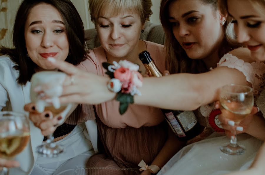 Fotografo di matrimoni Kristina Lyubchenko (russefox). Foto del 13 aprile 2020