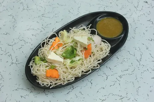 Veg Hakka Noodles