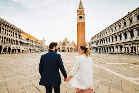 Pulmafotograaf Stefano Roscetti (stefanoroscetti). Foto tehtud 18 oktoober 2022