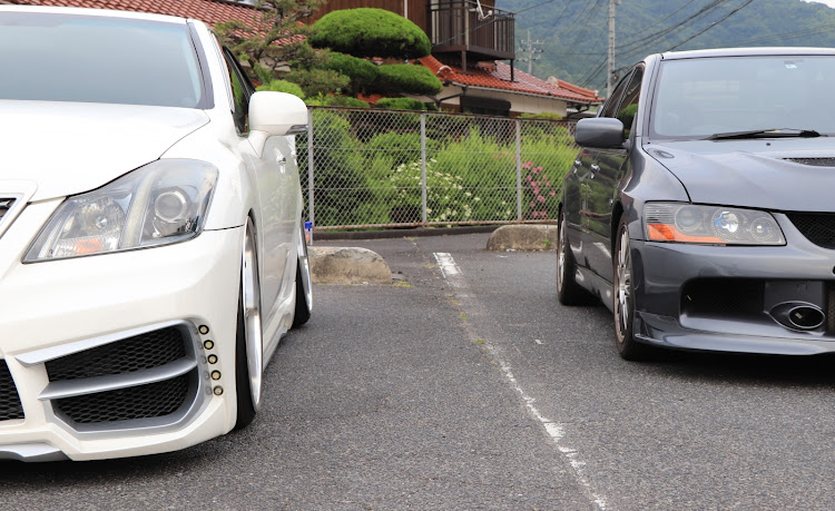 クラウンアスリートの田舎自慢コンテスト📸・ホタルチャレンジ・盗撮📸・ウズウズする・ホタルよりホテル😒の人に関するカスタム事例の投稿画像4枚目