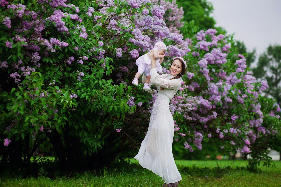 Wedding photographer Tatyana Luchezarnaya (ly4ezarnaya). Photo of 25 May 2015