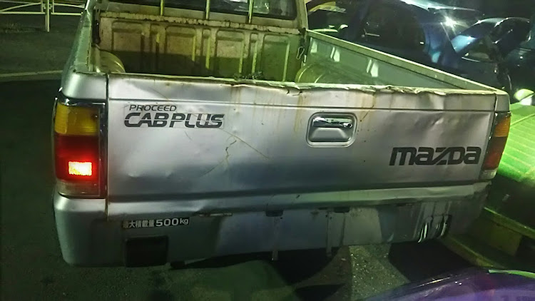auto-policeさんが投稿したMAZDA・プロシード・キャブプラス・ピックアップトラックに関するカスタム事例の投稿画像3枚目