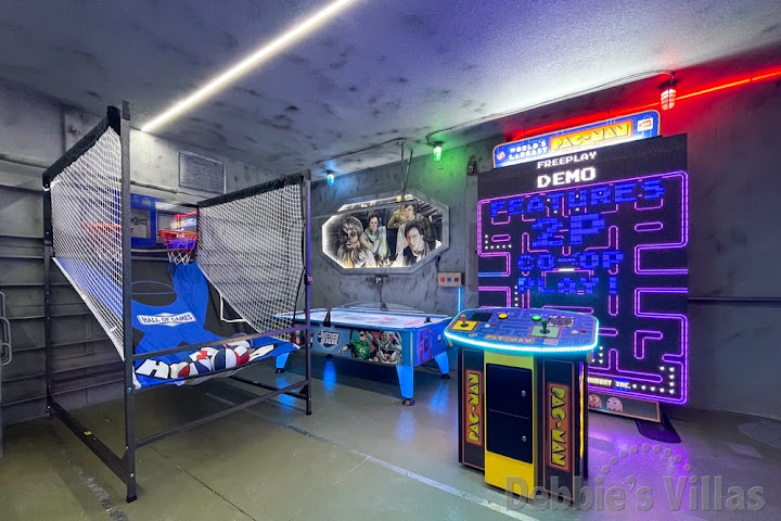 Star Wars-themed air-conditioned games room in this ChampionsGate villa