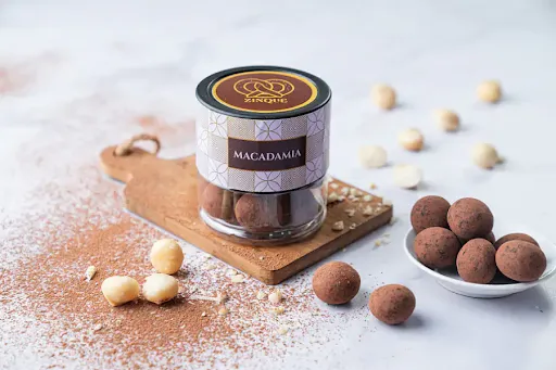 Chocolate Coated Macademia Nuts (120g)