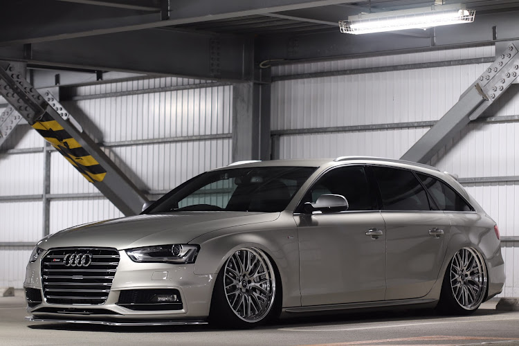 A4 アバントの立体駐車場に関するカスタム事例の投稿画像4枚目