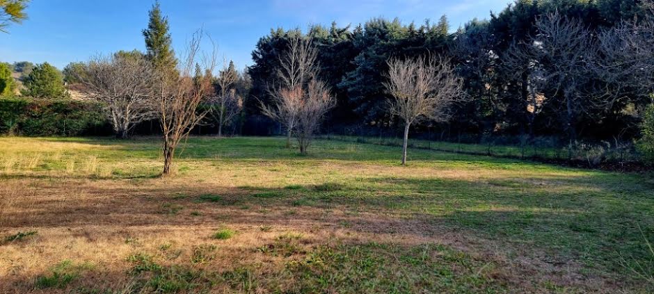 Vente terrain  1226 m² à Chateaurenard (13160), 320 000 €