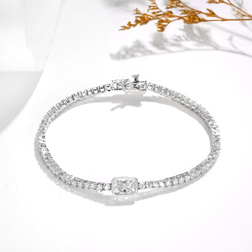 Title 4, Micro Inlaid Zircon Square Sugar Bracelet Niche...