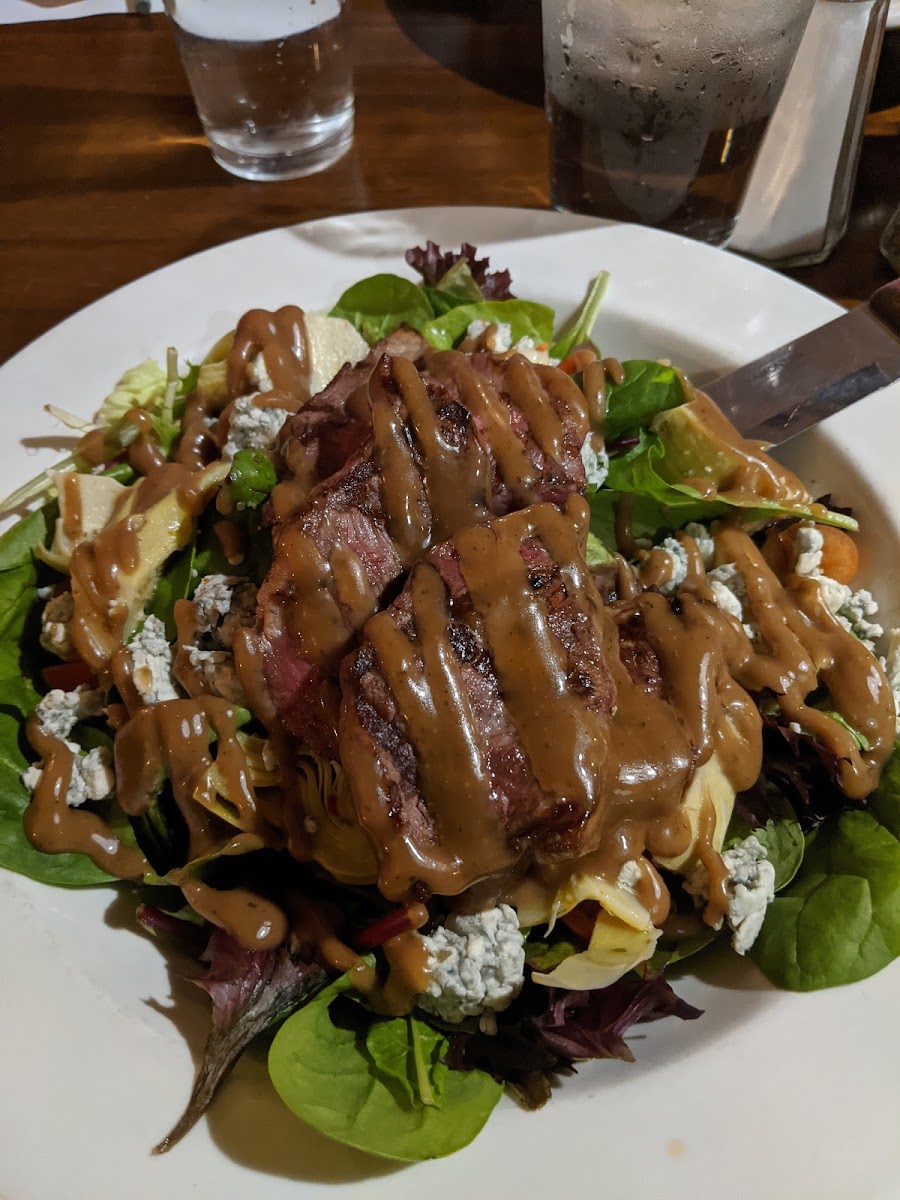 Steak salad