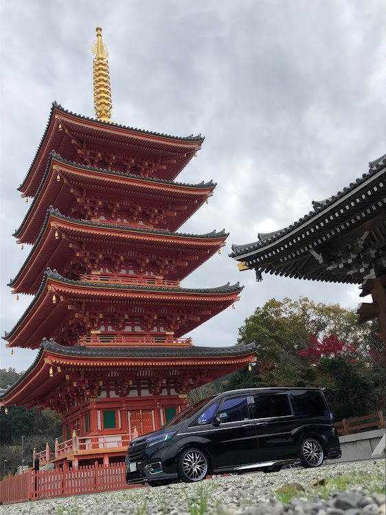 ステップワゴンの第3弾遠足🤩✨・五重塔とコラボ・千本鳥居⛩😍・鬼滅の刃🚂コラボ🤩✨・USJツリー🌲😍✨に関するカスタム事例の投稿画像5枚目