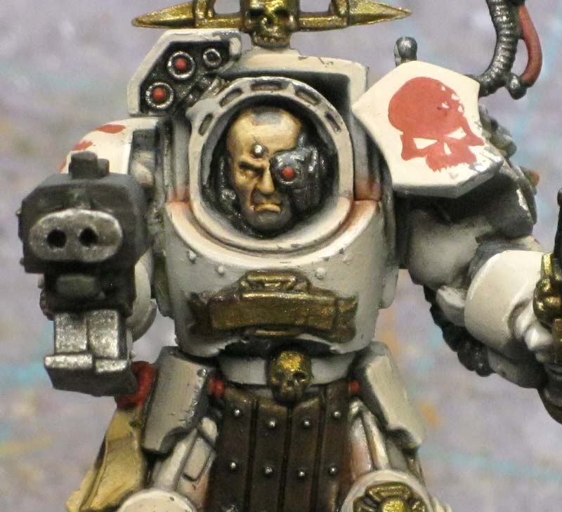 Deathwing%20Terminator%20bone%20armour%20test%20model%20close%20up.jpg