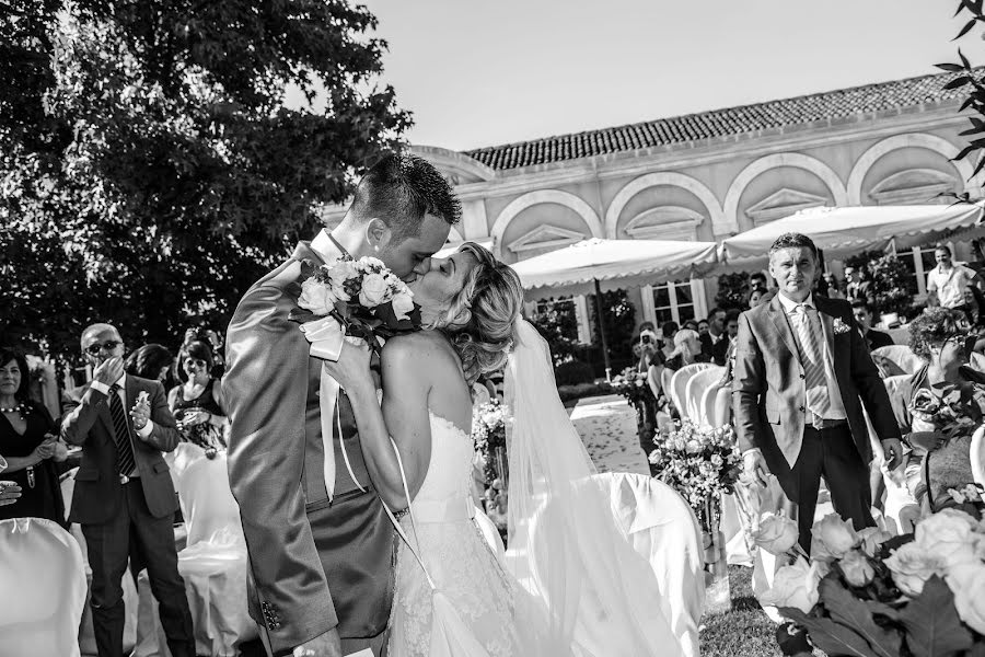 Wedding photographer Stefano Meroni (meroni). Photo of 17 September 2014