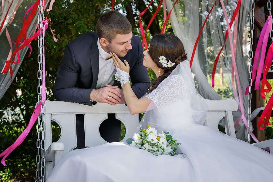 Fotógrafo de casamento Aleksandr Myasnikov (alec111111). Foto de 24 de outubro 2016