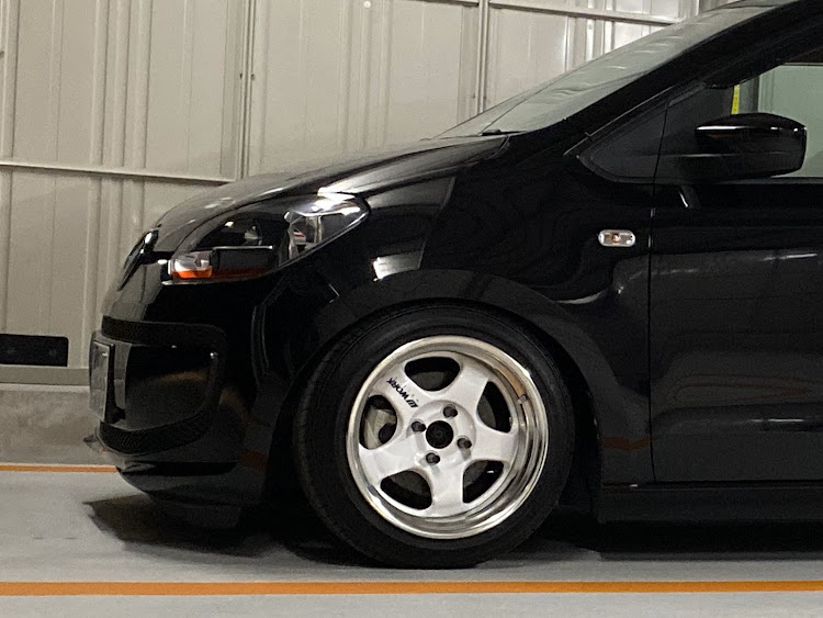 アップ！の小径深リム・workwheels・WORK S1に関するカスタム事例の投稿画像2枚目