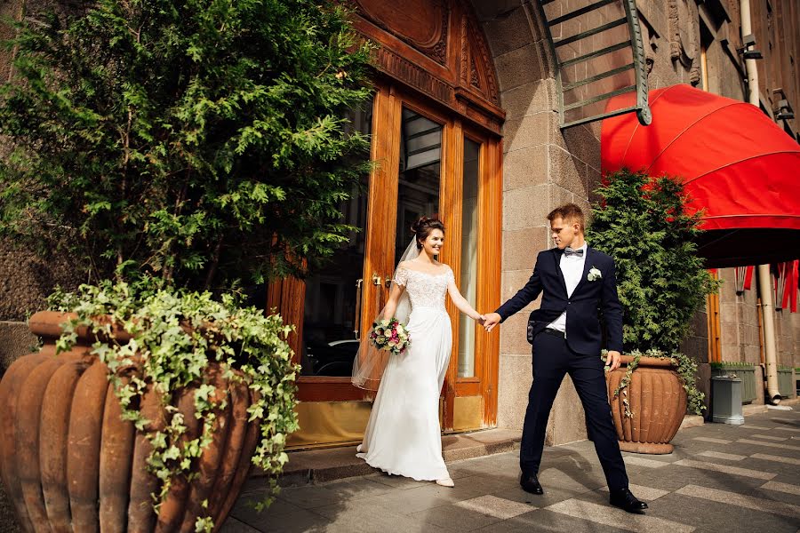 Wedding photographer Ekaterina Alyukova (ekaterinalyukova). Photo of 29 August 2018