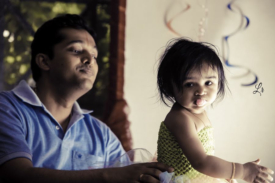 Fotografer pernikahan Raghu Lakshminaarayanan (lakshminaarayan). Foto tanggal 1 Juli 2015